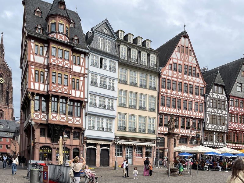 Frank apologies to Frankfurt