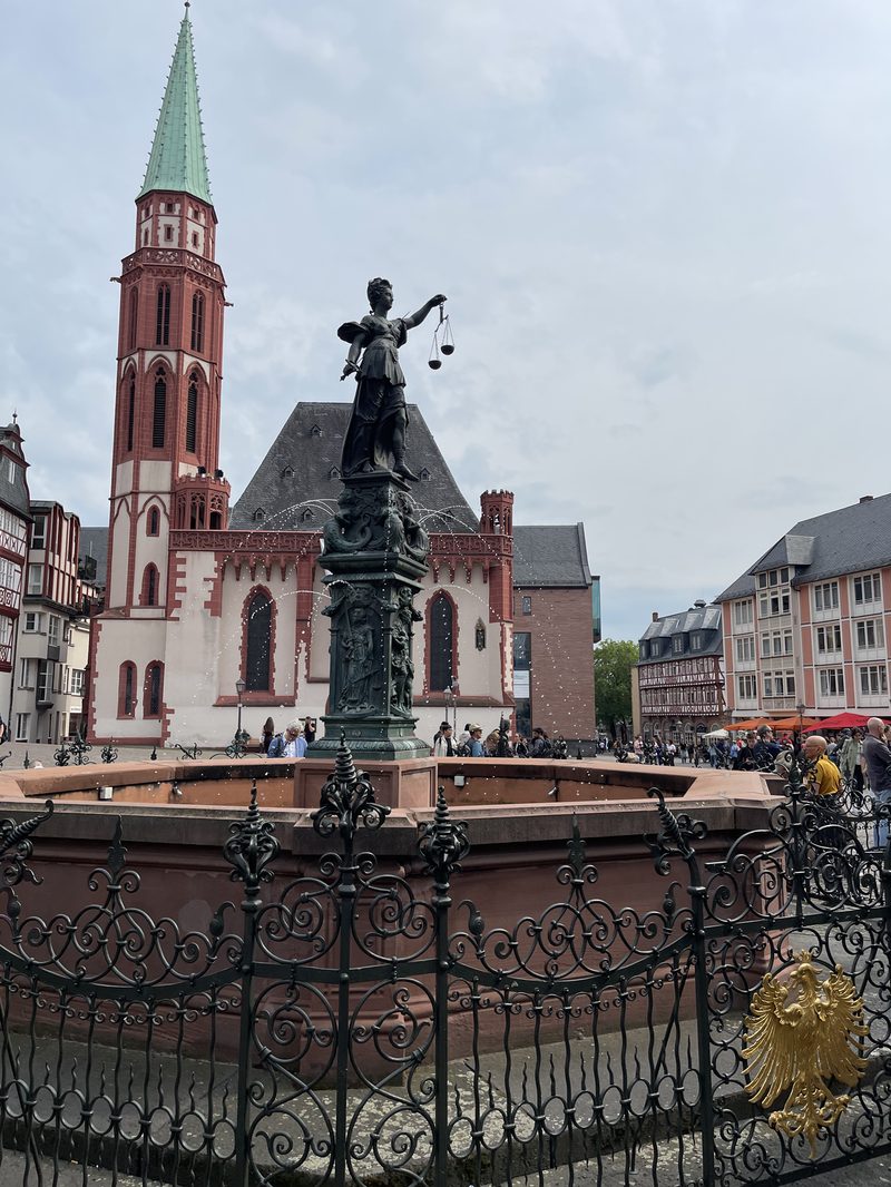 Monument at Romerberg