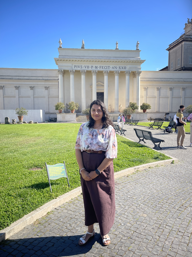 Me in front of Vatican Museums
