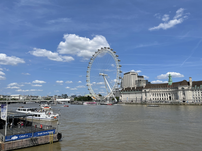 The Westminster Bridge